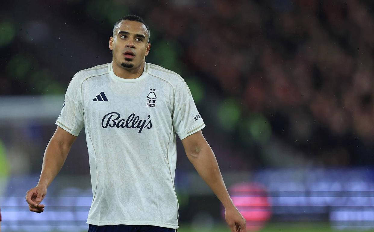 曼联防线重建在即，锁定穆里略，马奎尔的红魔岁月进入倒计时