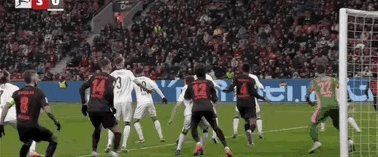 杀疯了！32岁凯恩世界波+点射，拜仁3-0完胜，6分领跑德甲